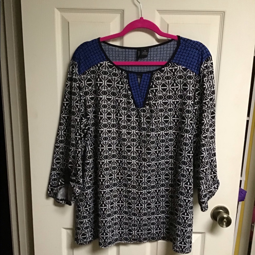 Women’s 2x top